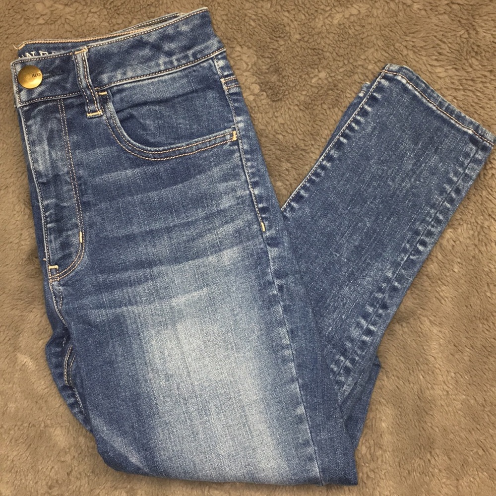 AMERICAN EAGLE OUTFITTERS high rise jeggings
